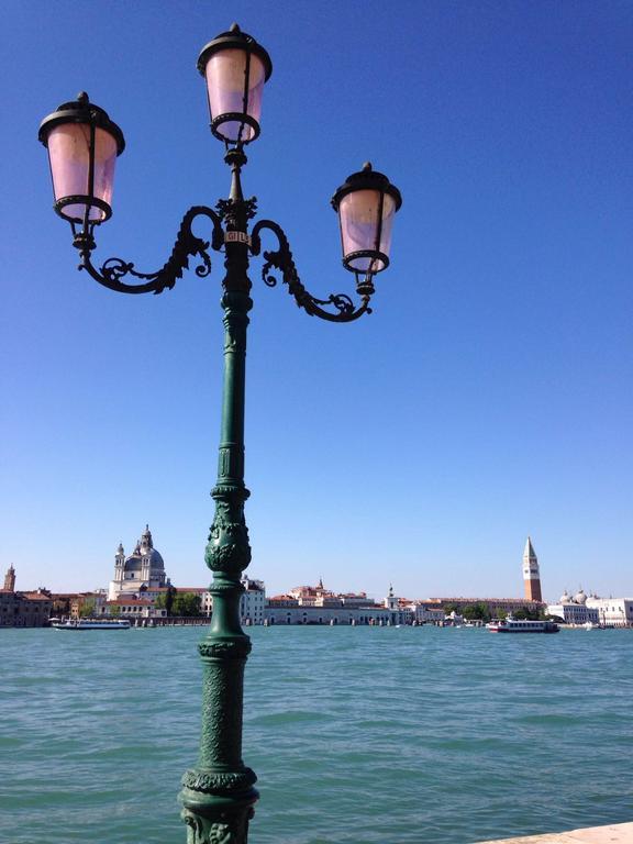Venetian Mood: Secret Gardenアパートメント エクステリア 写真